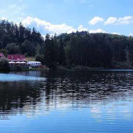Pri 7 Jazerach S Vyvysenou Terasou Chalet *